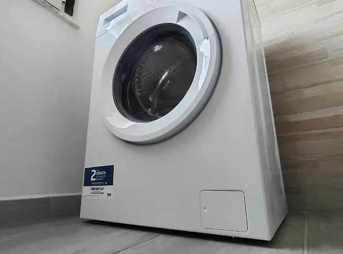 The Friend's House I Daire Assemini