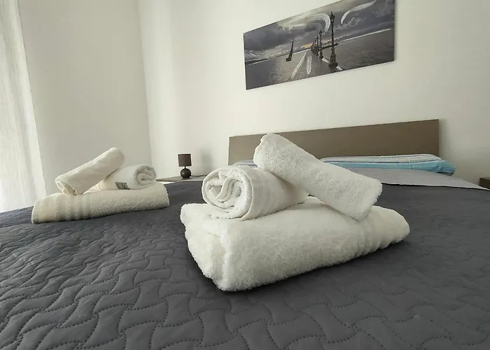 The Friend's House I